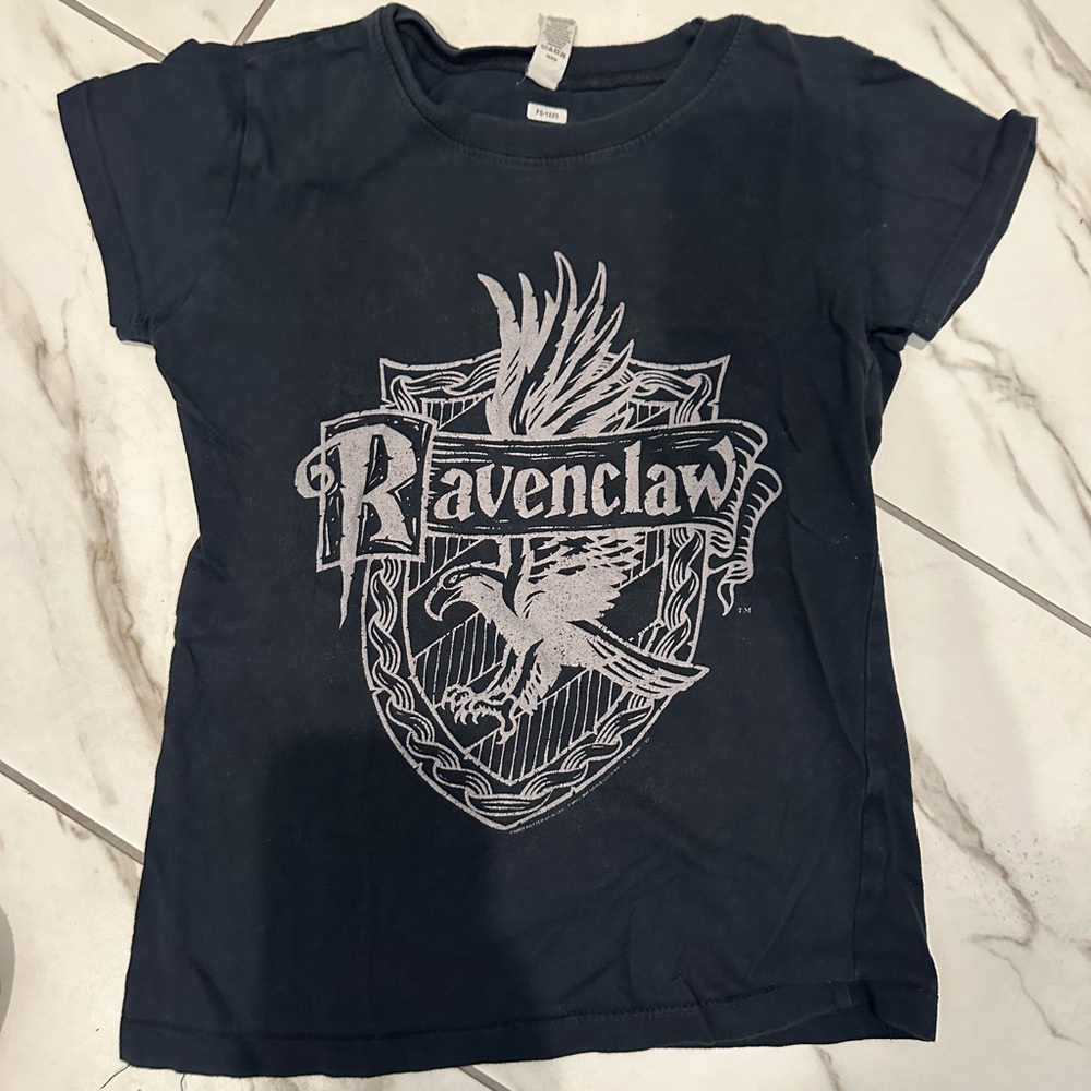 Ravenclaw Girl T-Shirt - Navy Blue